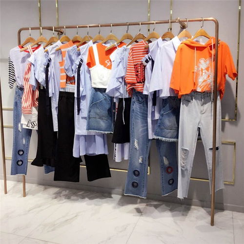 金山区尾货一线品牌女装工厂服务介绍 衣有范，鞋帽零售一体化