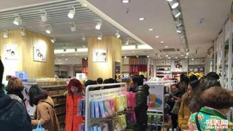 广灵二路沿街商铺 服装、食品、美容美发等业态的黄金商机与转让信息